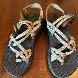 Chaco Women’s Tan Sandals